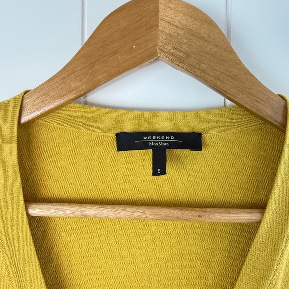 MaxMara Weekend Silk and Cotton Natural Yellow Ruffle V-Neck Cardigan - Picture 3 of 10